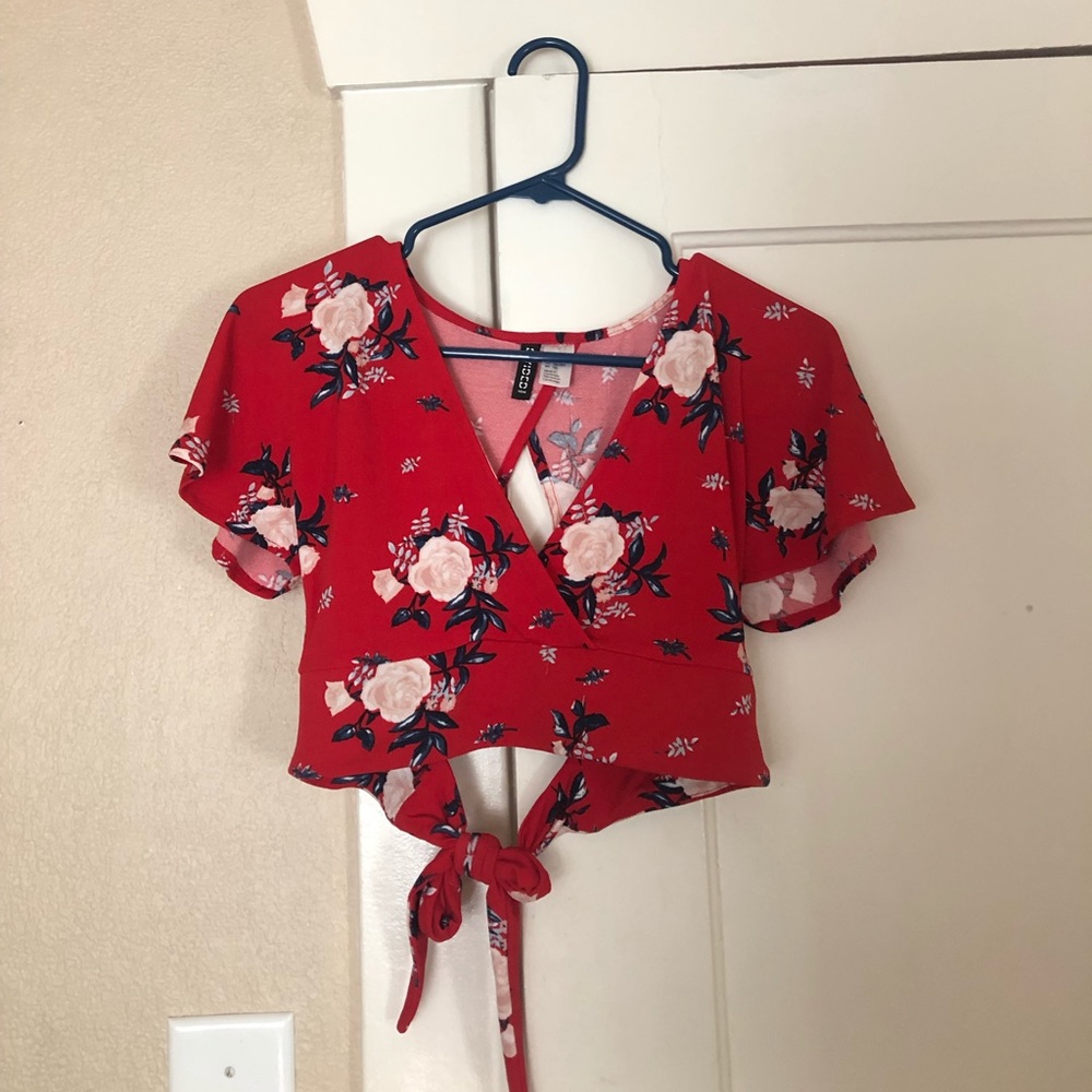 H&M crop top